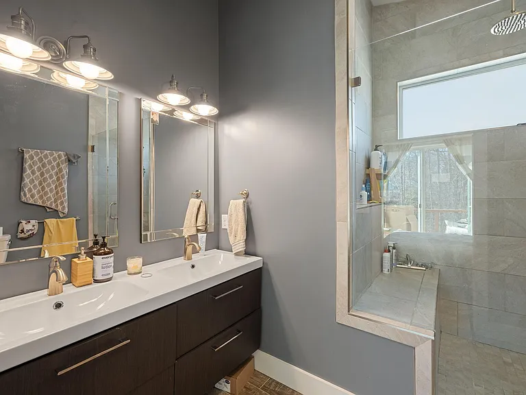 212 Sand Hill Rd — Photo 12