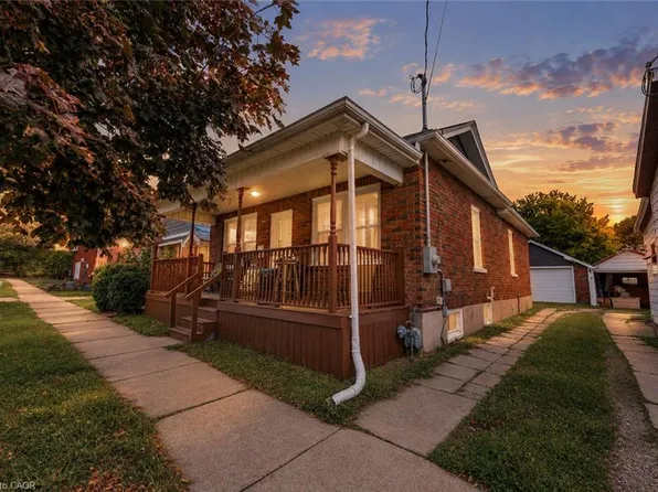 177 George St, Brantford, ON N3T 2Z2