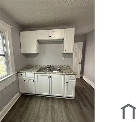 3 bed, $1,300 — Photo 3