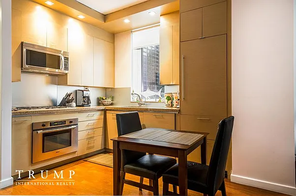 Rented by Trump International Realty | media 29