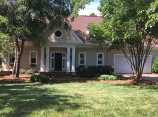 2112 Candelar Dr, High Point, NC 27265