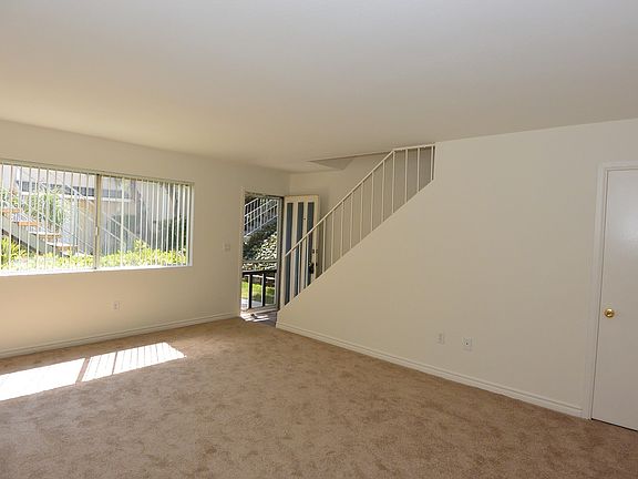 5th image of 7841 Ellis Ave APT 3