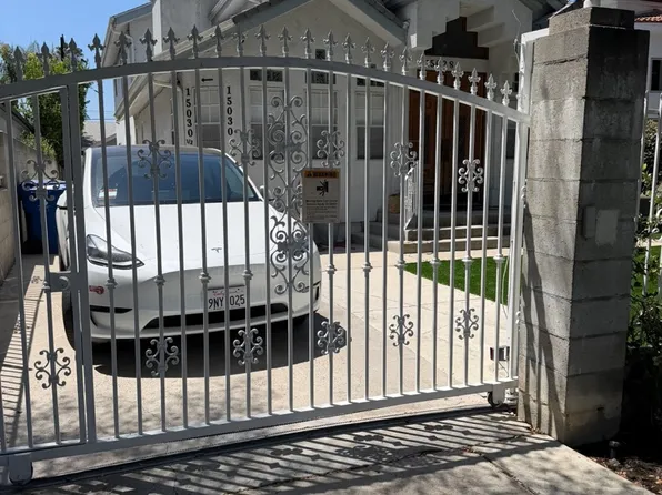 15030 Hesby St, Sherman Oaks, CA