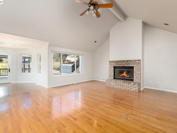 5th image of 228 Stowring Rd