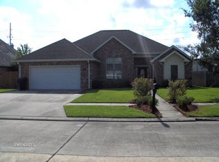 123 Leighton Loop, Houma, LA 70360