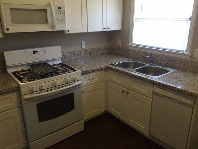 1st image of 186 Claremont Ave