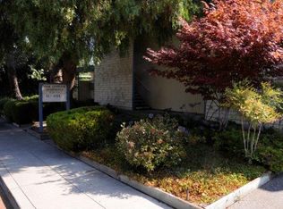 525 Lynwood Ave, Mountain View, CA 94043