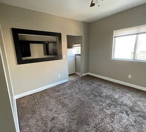 4th image of 3950 Warwick Blvd