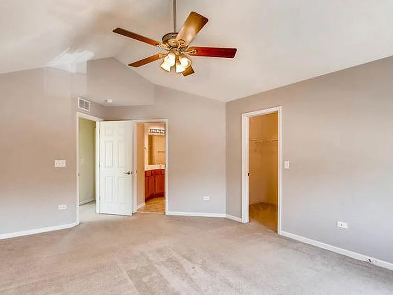 2137 Sunrise Cir — Photo 8