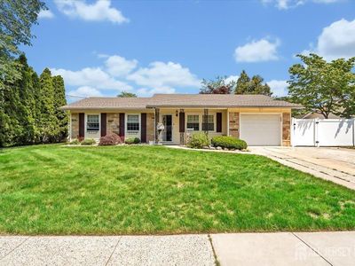 13 Sheffield Ave, Monroe Township, NJ, 08831