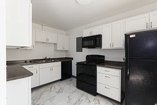 Hillsdale Apartments Photo 1