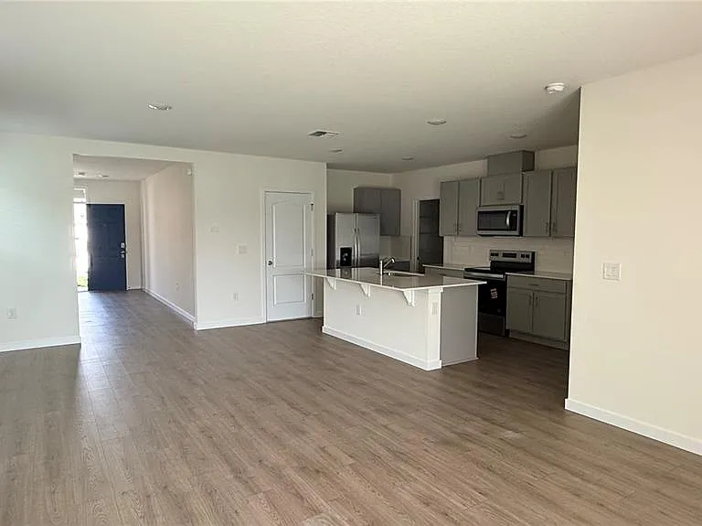 2046 Walnut Creek Dr — Photo 15