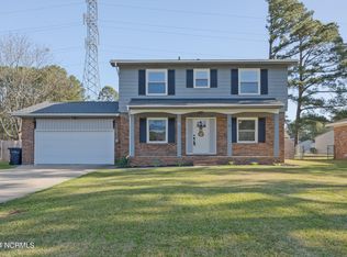 804 Winchester Rd, Jacksonville, NC 28546
