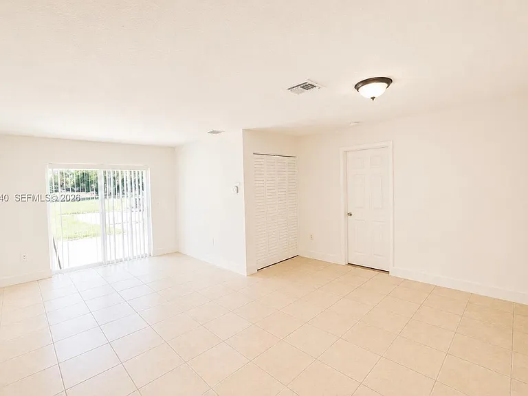 20674 NW 38th Ave — Photo 5