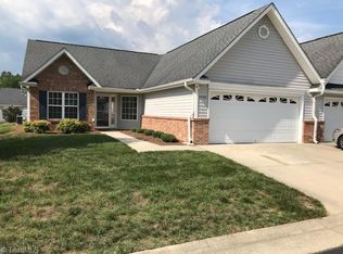 1008 Old Creek Crossing Ln, High Point, NC 27265