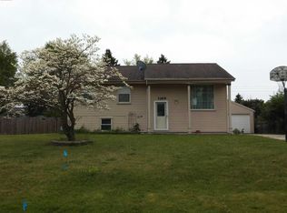 1059 Cranbrook Rd, Jackson, MI 49201