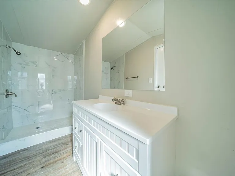4329 Kaywood Dr — Photo 7