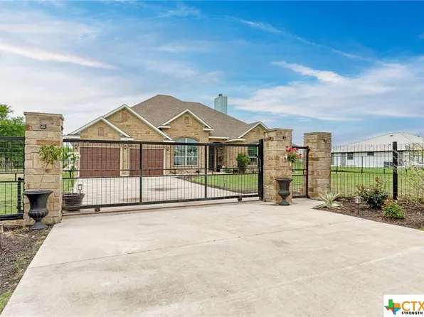 133 Acapulco Dr, Del Valle, TX 78617