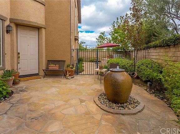 2nd image of 26732 Via Colina