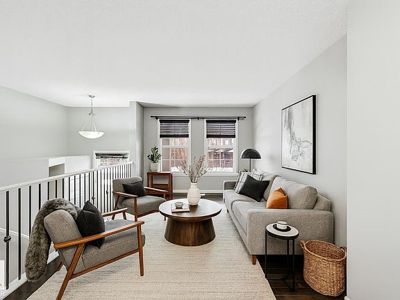 4th image of 4033 Orchards Dr SW