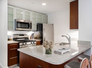 37 W 21st St APT 205, New York, NY 10010