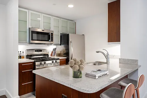 37 W 21st St #205 Photo 1