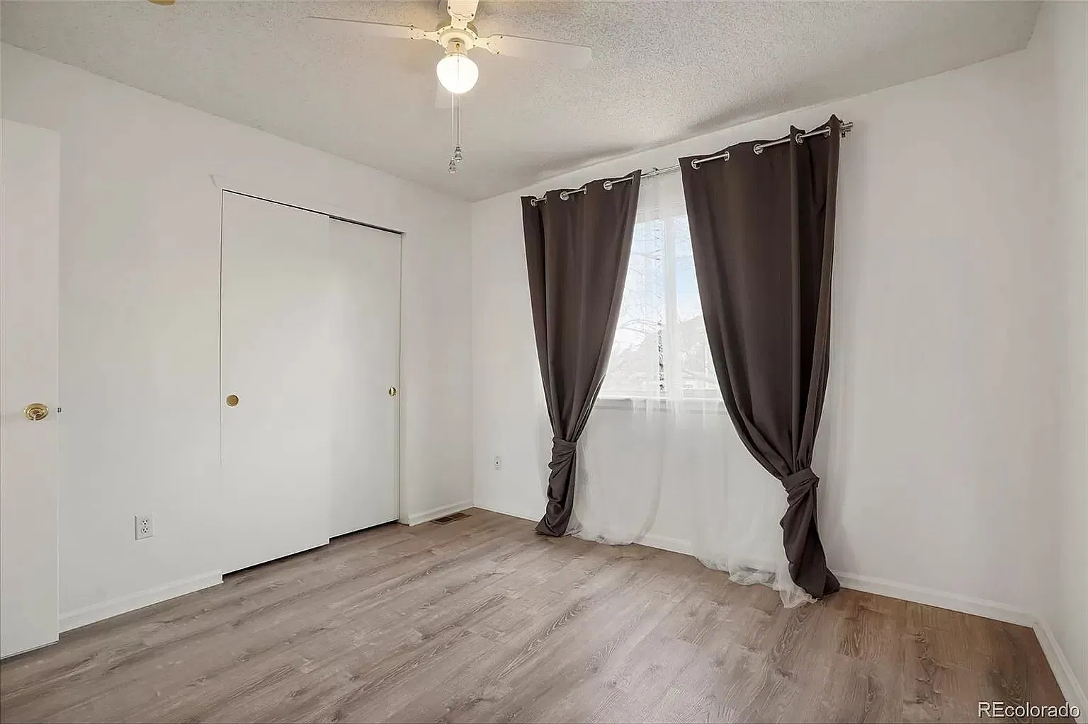 4 bed, 2721 sqft, $900 — Photo 3