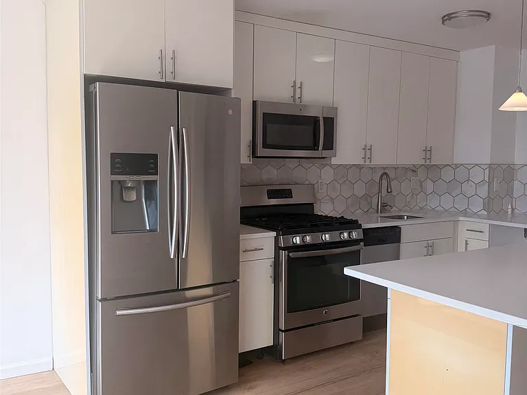 500 Central Ave #217 — Photo 5