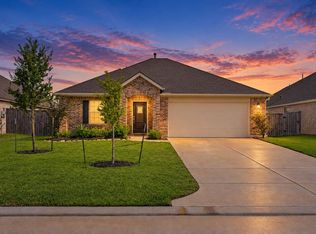 7526 Greenbriar Canyon Ln, Katy, TX 77493