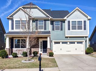 740 Apalachia Lake Dr, Fuquay Varina, NC 27526