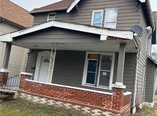 2173 W 98th St, Cleveland, OH 44102