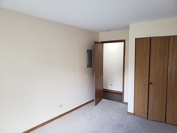 4th image of 33670 N Royal Oak Ln APT 110