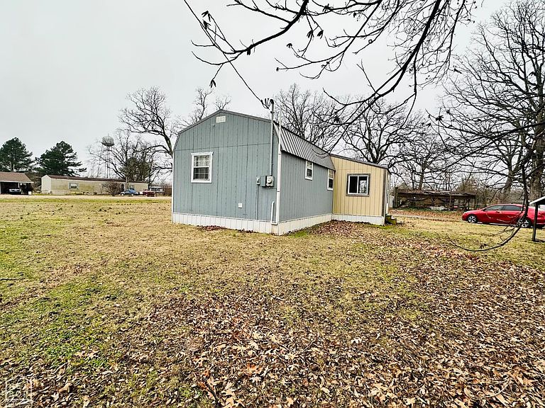 Listing photo 5