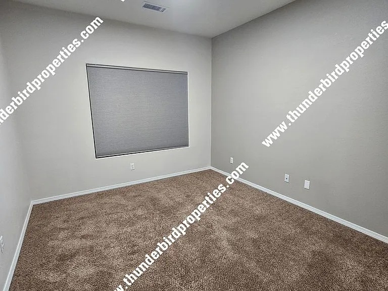 4322 4th St NW — Photo 5
