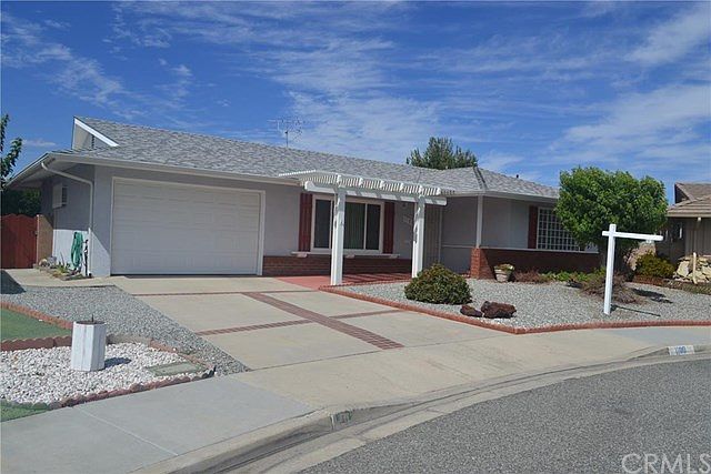 1st image of 1100 Amberwood Dr