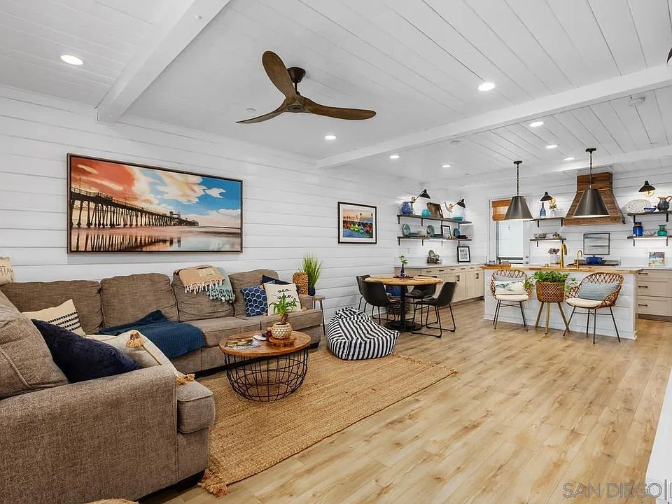 1st image of 1558 Vista Del Mar Way Unit 3