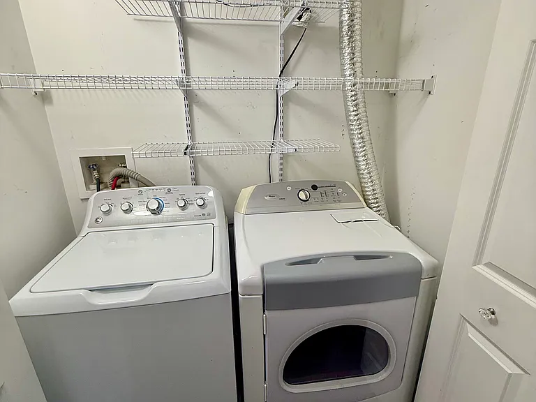 1363 Cunat Ct #3B — Photo 11