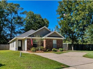 2 Breydon Ct, Mobile, AL 36608