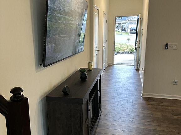 2nd image of 7109 Dusty Rose Ln
