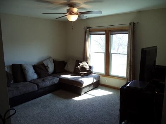 5th image of 613 Yuba St