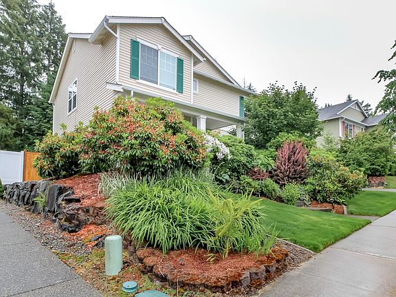 2nd image of 1578 Packwood Ave