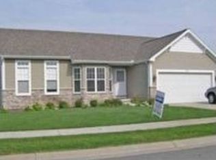 5840 Cottage Cir, Granger, IN 46530