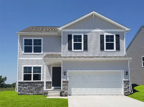 2107 N Summercrest St, Indianola, IA 50125