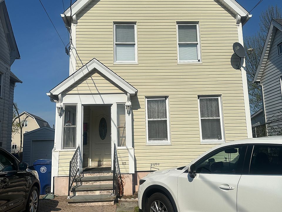 1st image of 433 3rd Ave #2
