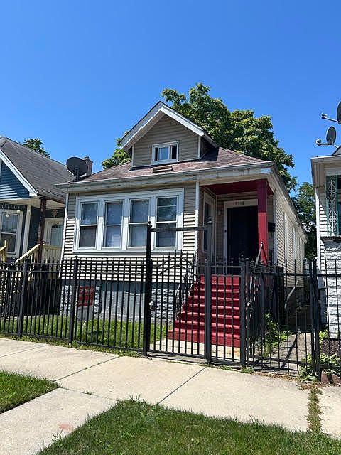 1st image of 7130 S Hermitage Ave