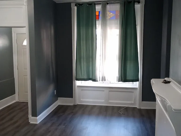 4316 Wyalusing Ave — Photo 3