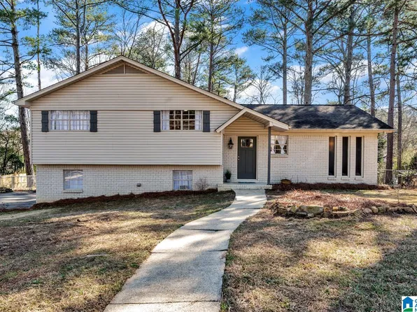 107 Dawn Cir, Trussville, AL 35173