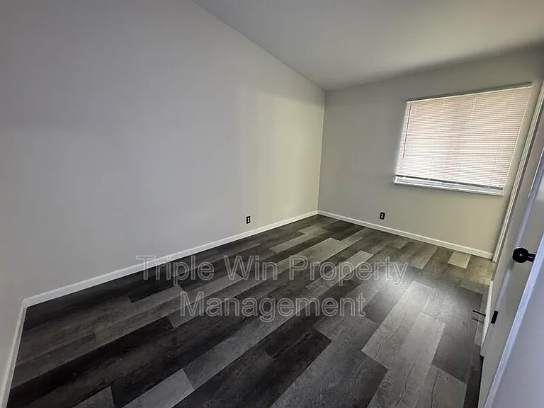 1105 Cheyenne Dr — Photo 16