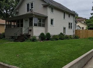 1519 W Park Ave, Champaign, IL 61821