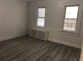 20-22 126th St, College Pt, NY 11356